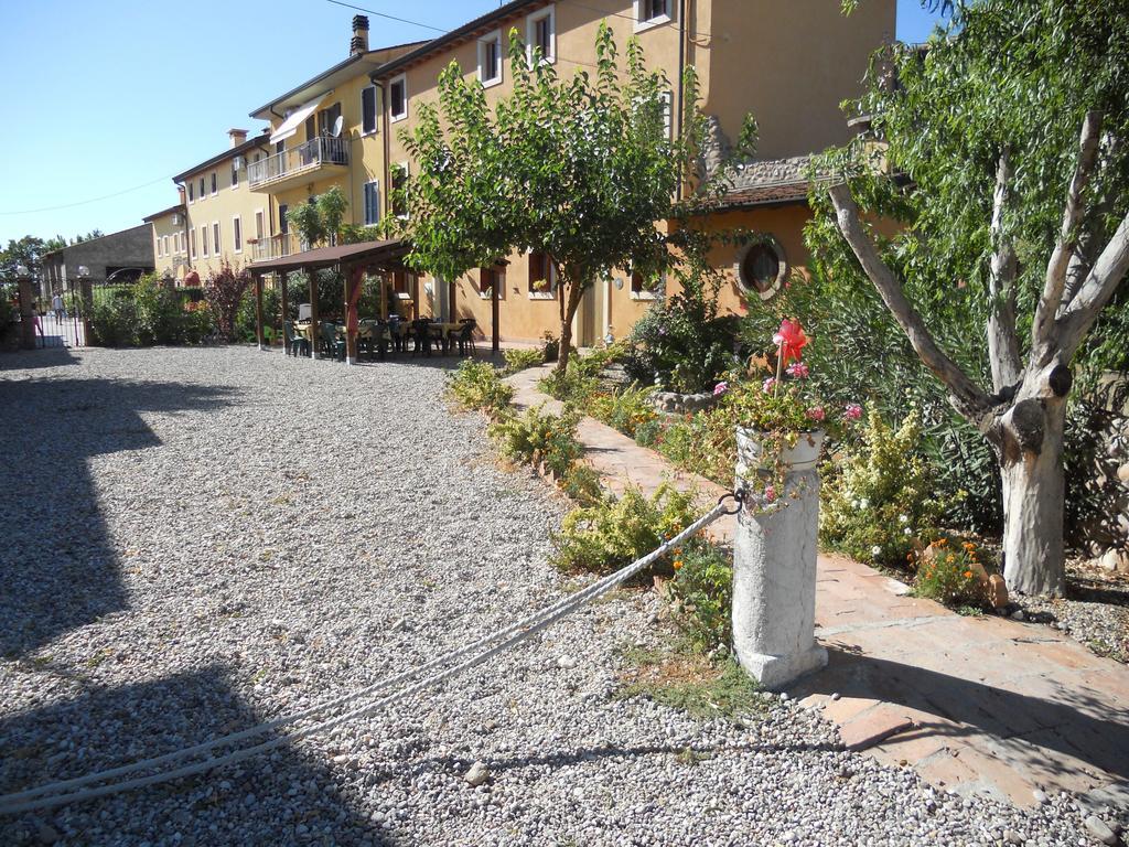 Agriturismo Le Mura Del Gherlo Villa Valeggio sul Mincio Buitenkant foto